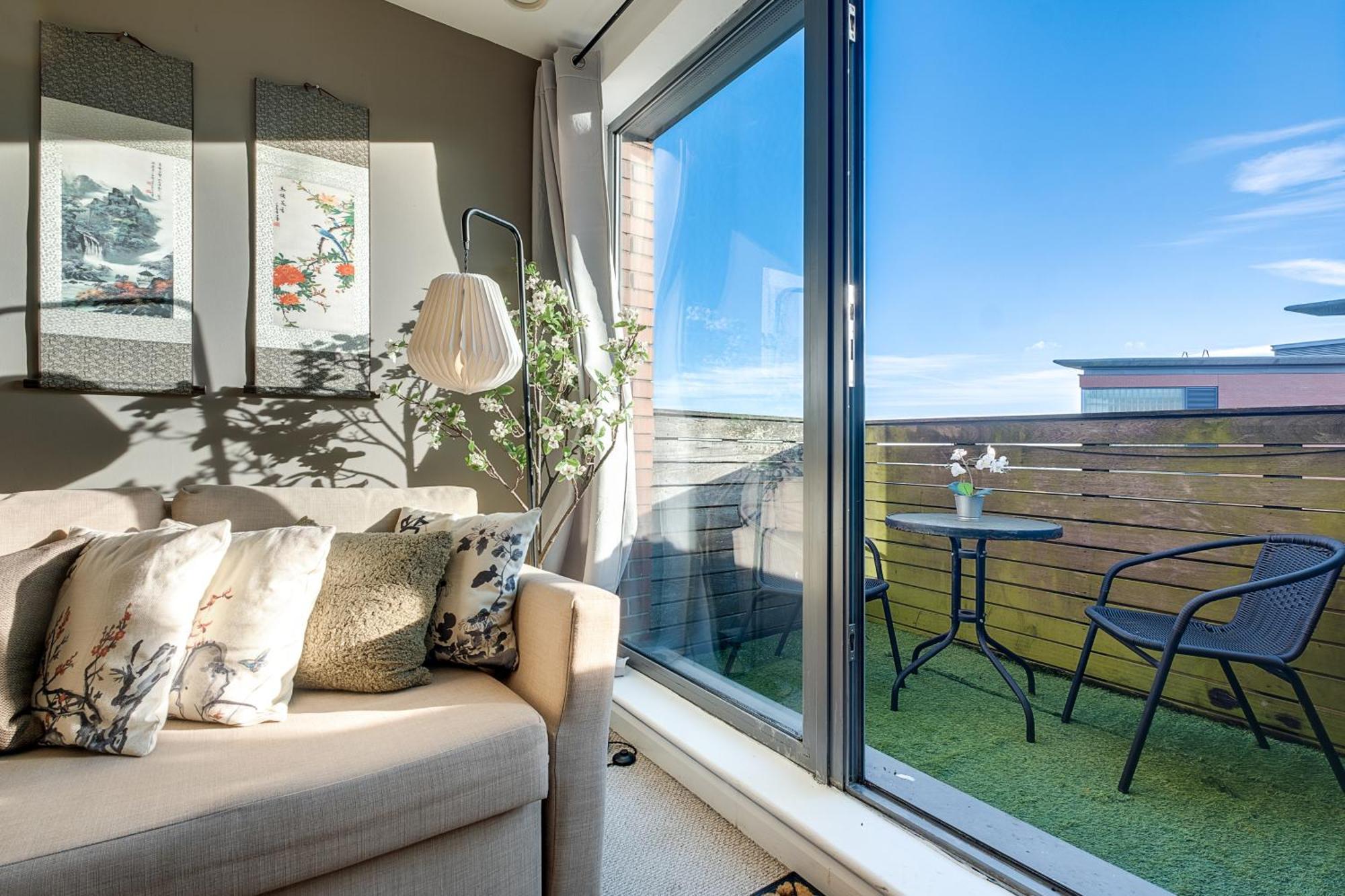 Pan Asian With Free Park - 28 Night Apartment Birmingham